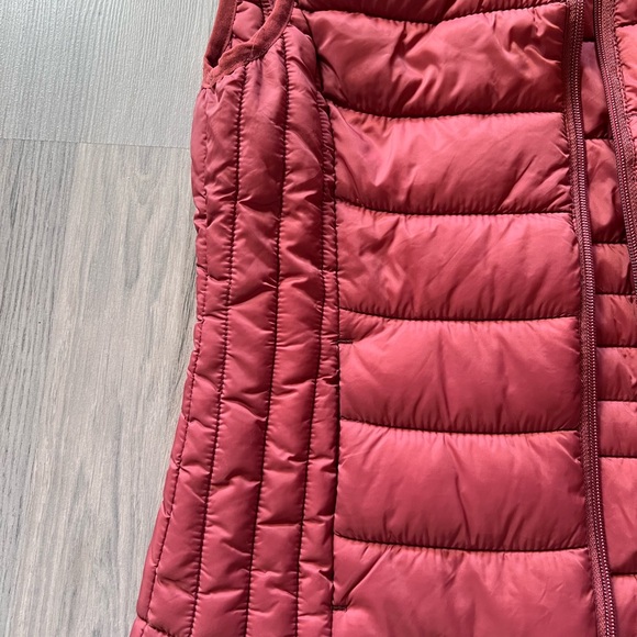 Packable ultra light vest - Picture 4 of 10